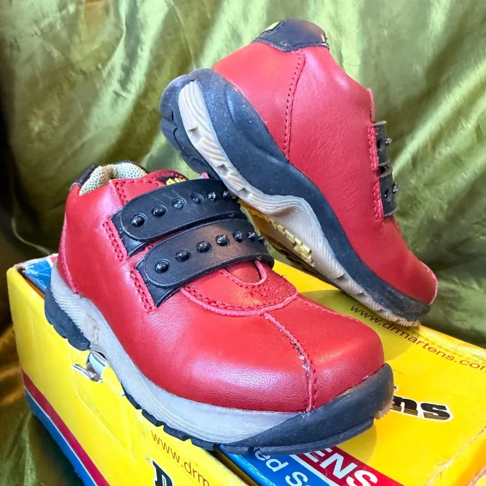 VINTAGE Dr. Martens Gripper 1 Red Leather Chunky Platform Sneakers Toddler 8 NIB - Picture 1 of 7